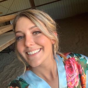 Meet your Posher, Lacey